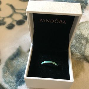 Pandora Silver & Mint Crystal Radiant Hearts Ring